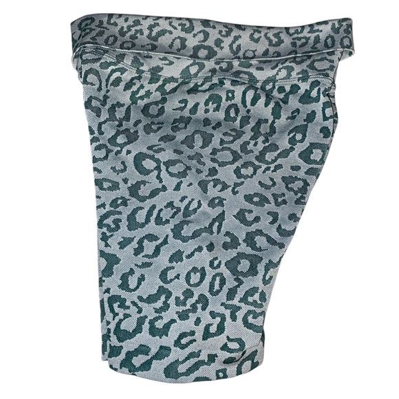 Athletic spandex shorts size small - Picture 3 of 4